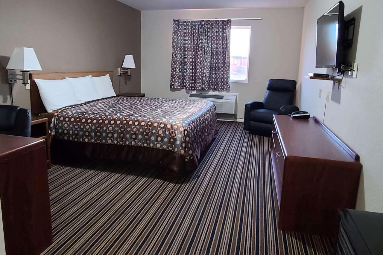 Desoto Inn & Suites Missouri Valley المظهر الخارجي الصورة