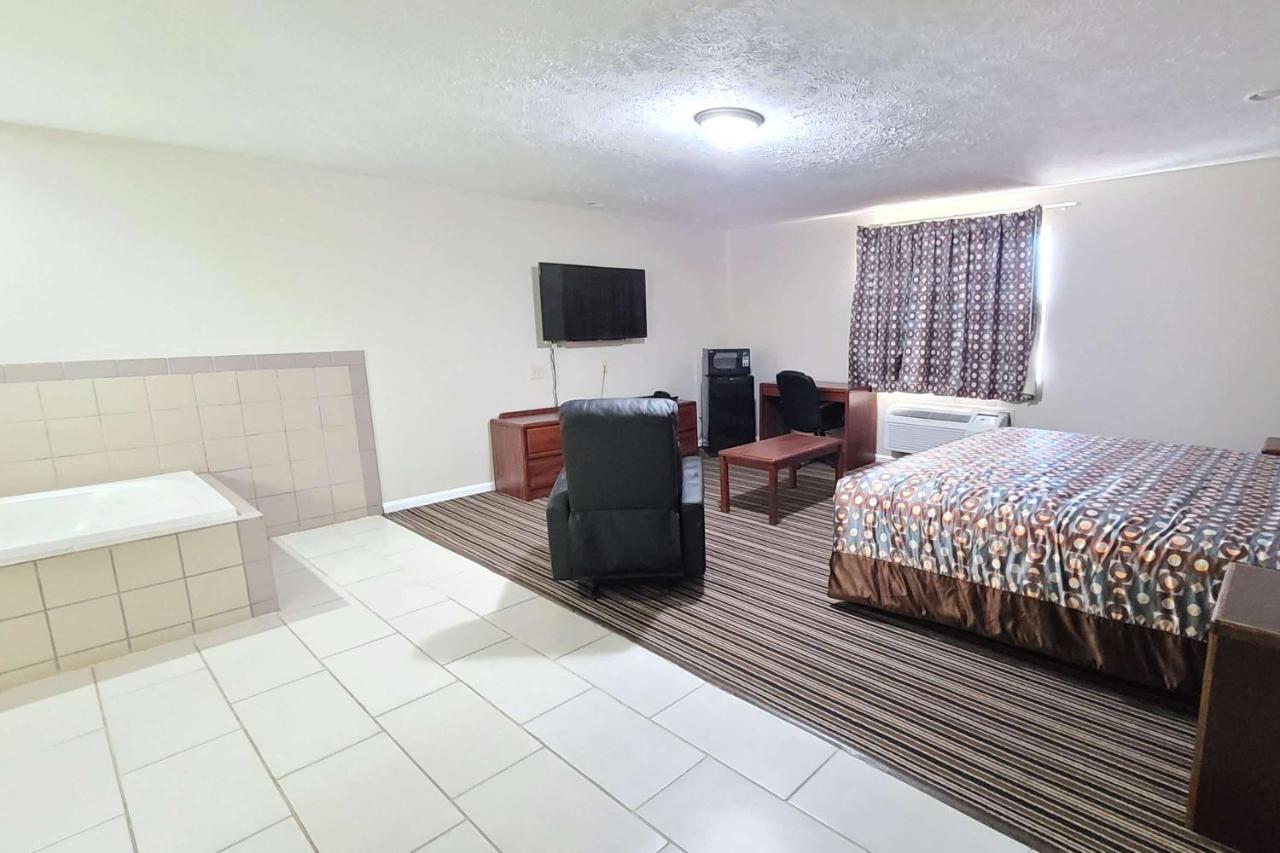 Desoto Inn & Suites Missouri Valley المظهر الخارجي الصورة