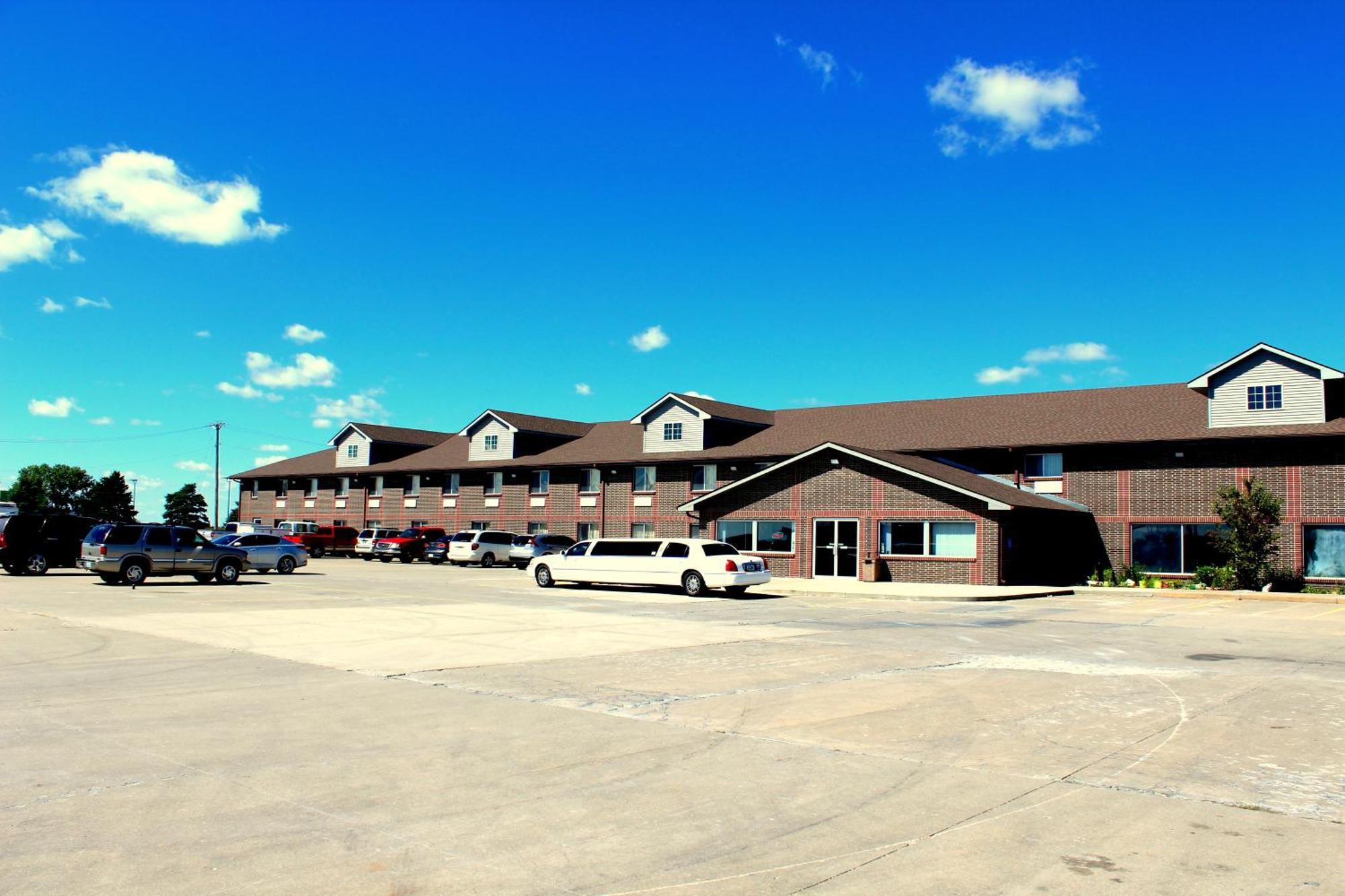 Desoto Inn & Suites Missouri Valley المظهر الخارجي الصورة