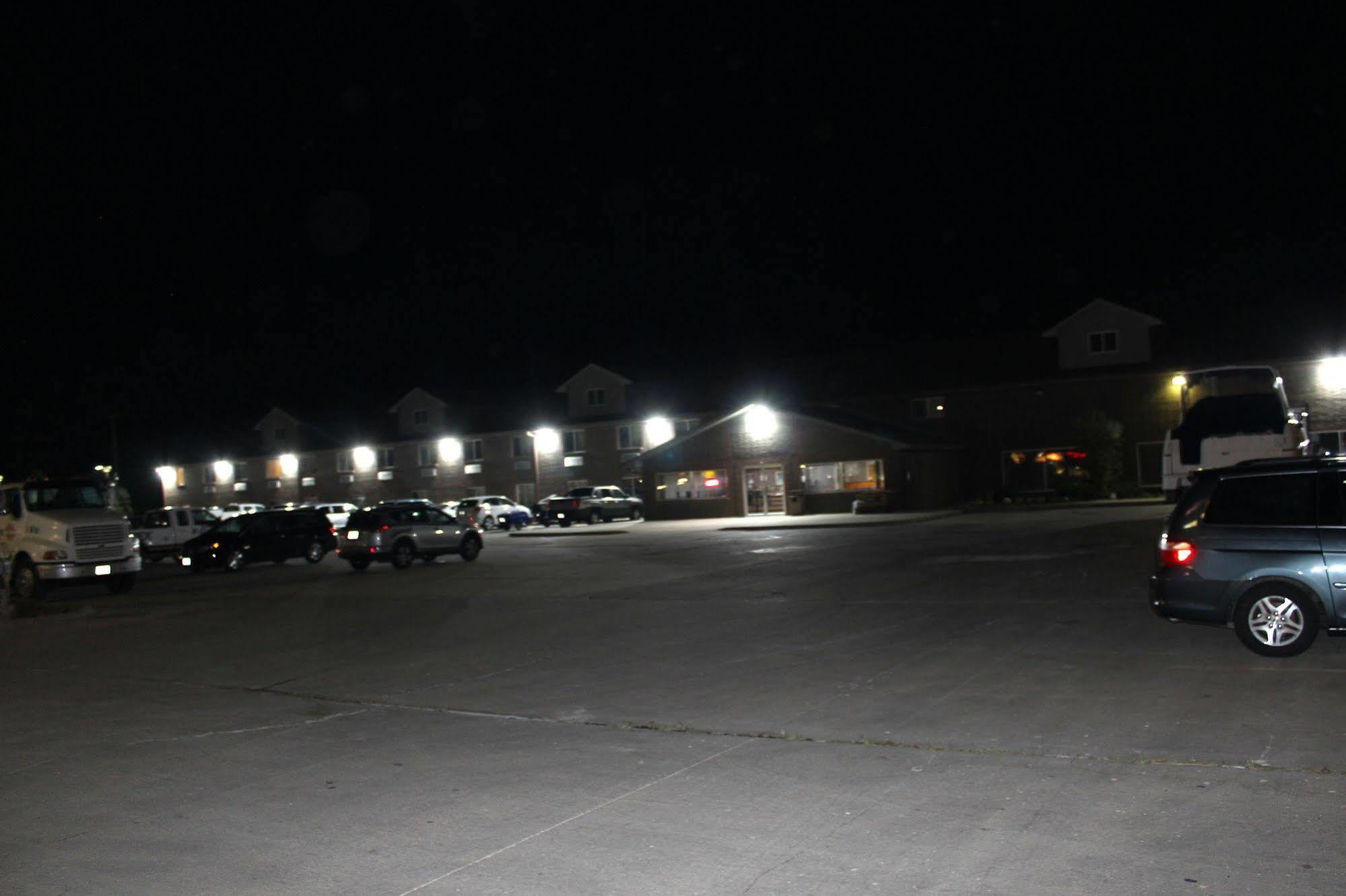 Desoto Inn & Suites Missouri Valley المظهر الخارجي الصورة